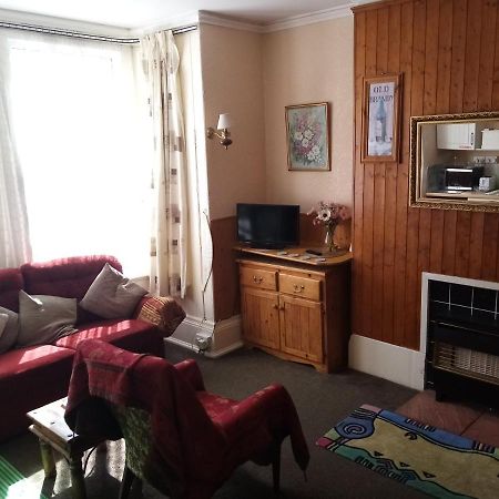 Puffin Holiday Apartments Бридлингтън Екстериор снимка