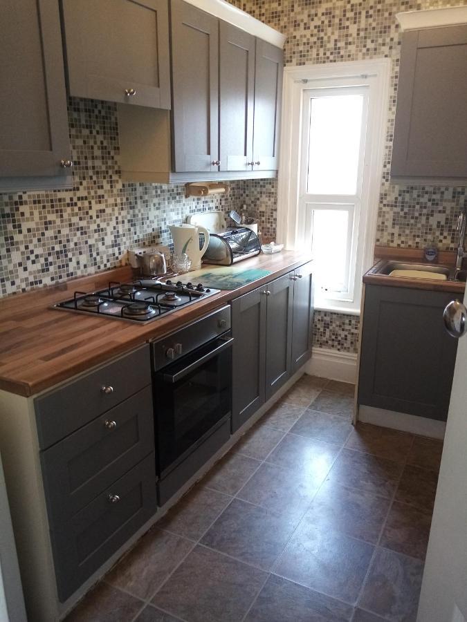 Puffin Holiday Apartments Бридлингтън Екстериор снимка