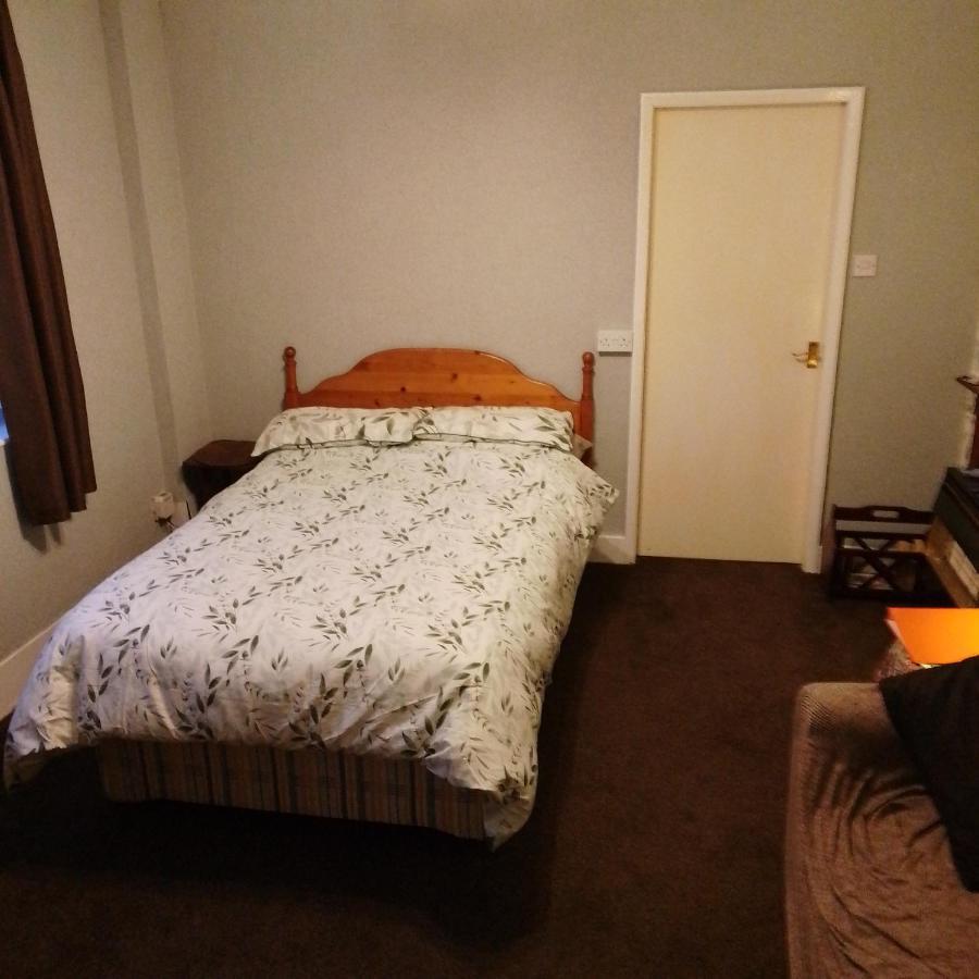 Puffin Holiday Apartments Бридлингтън Екстериор снимка